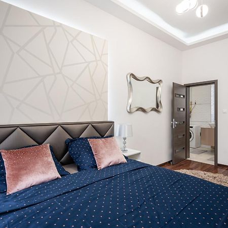 Centrum Opera Luxury Apartment With Free Garage Budapest Kültér fotó