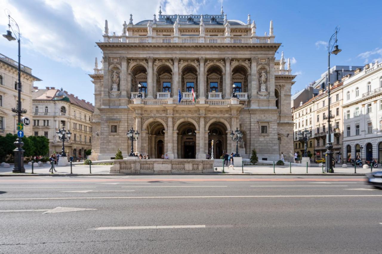 Centrum Opera Luxury Apartment With Free Garage Budapest Kültér fotó