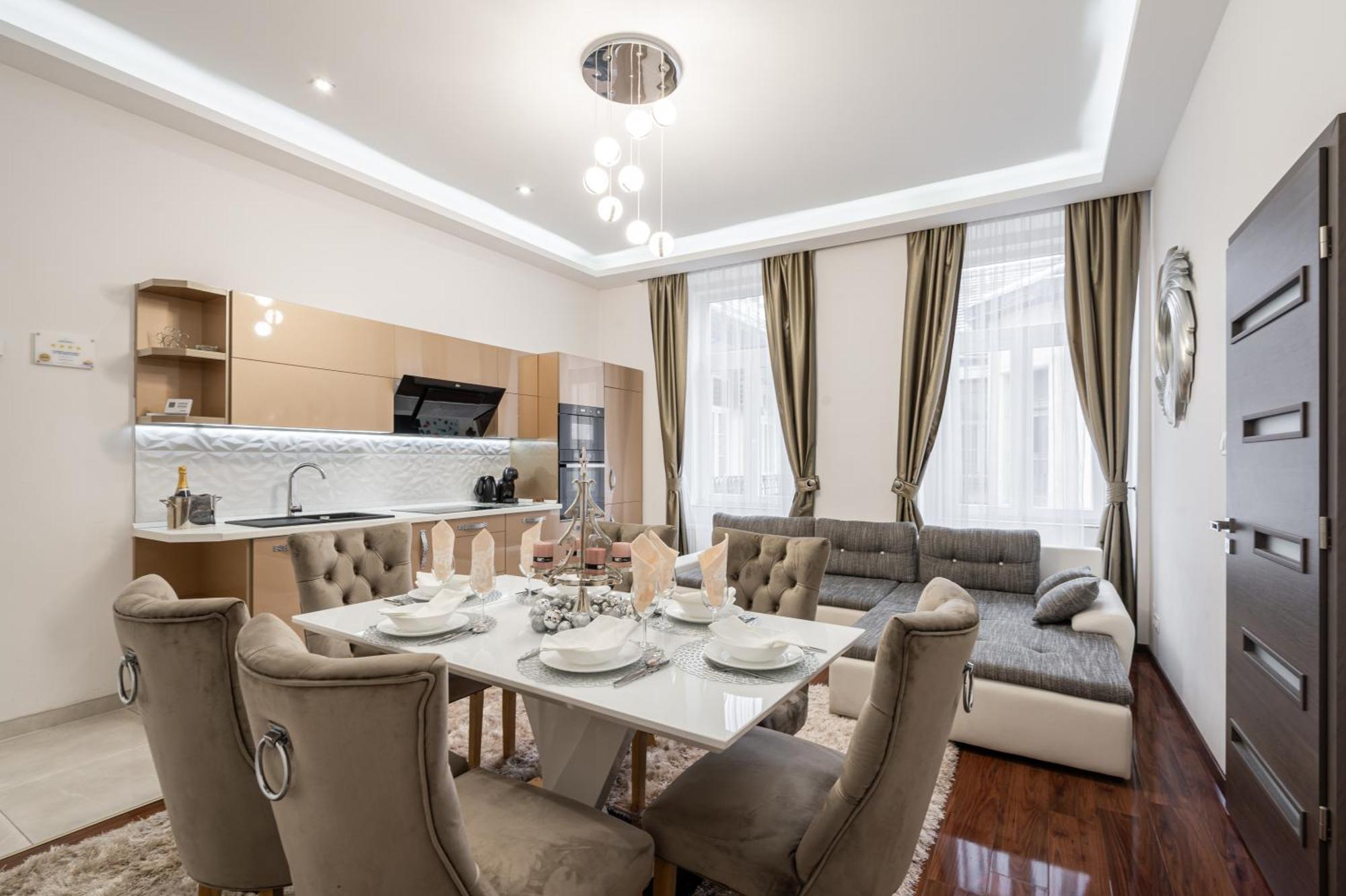 Centrum Opera Luxury Apartment With Free Garage Budapest Kültér fotó