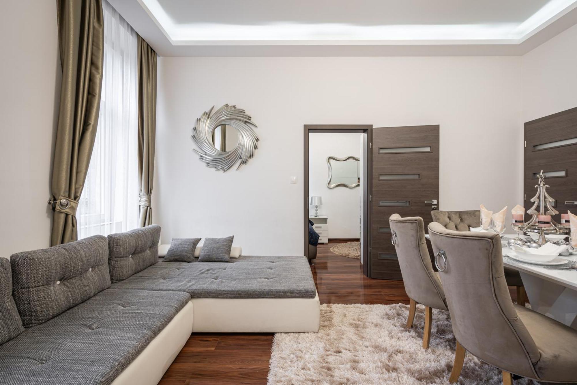 Centrum Opera Luxury Apartment With Free Garage Budapest Kültér fotó