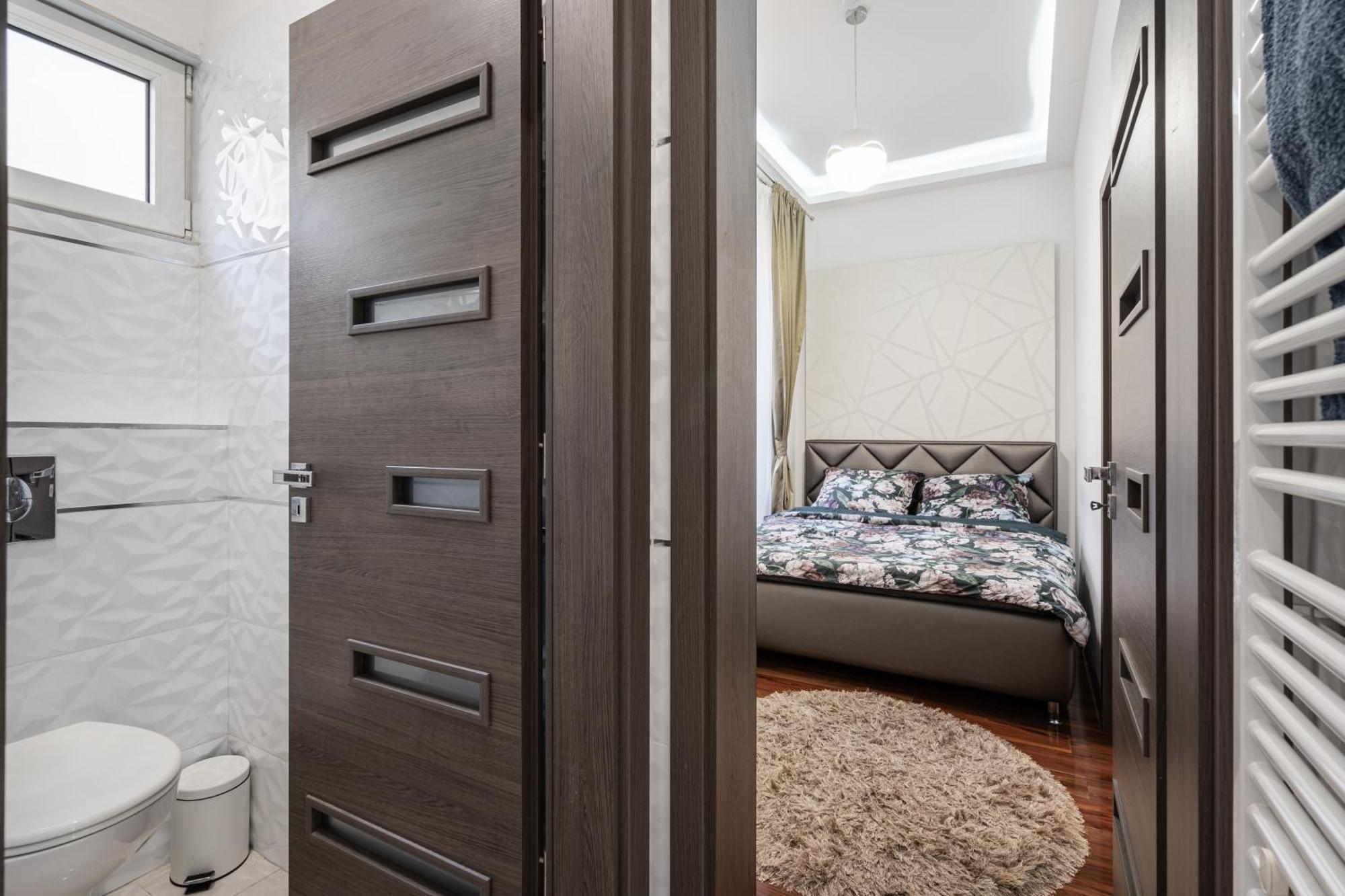 Centrum Opera Luxury Apartment With Free Garage Budapest Kültér fotó