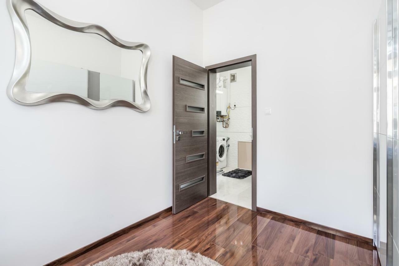 Centrum Opera Luxury Apartment With Free Garage Budapest Kültér fotó